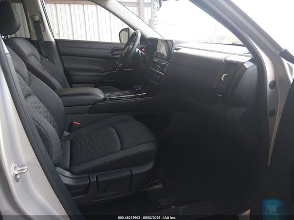2025 NISSAN PATHFINDER SV FWD