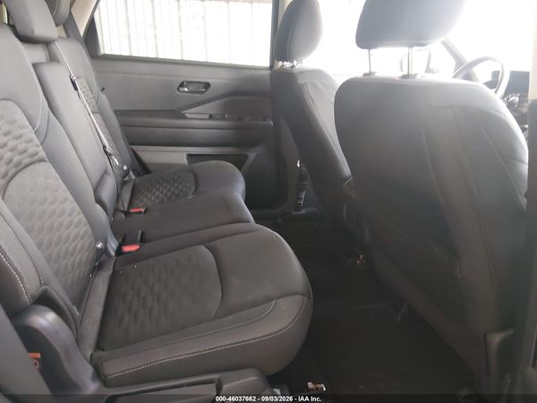 2025 NISSAN PATHFINDER SV FWD