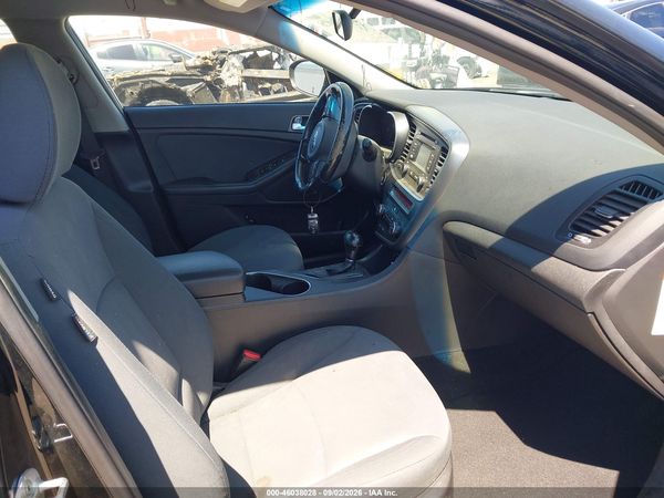 2016 KIA OPTIMA HYBRID GL - Middle-low