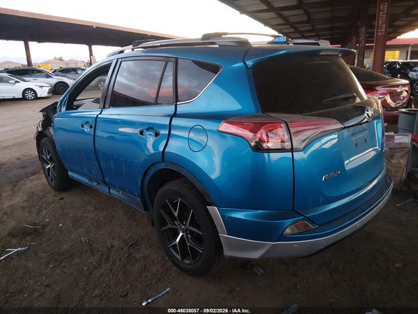 2016 TOYOTA RAV4 SE — I3