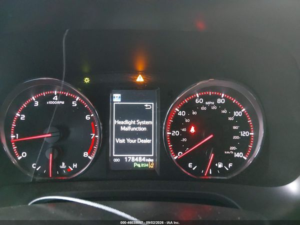 2016 TOYOTA RAV4 SE — I7
