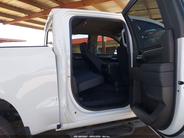 2026 CHEVROLET SILVERADO 1500 4WD  STANDARD BED LT — I8