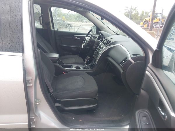 2012 CHEVROLET TRAVERSE 1LT — I5
