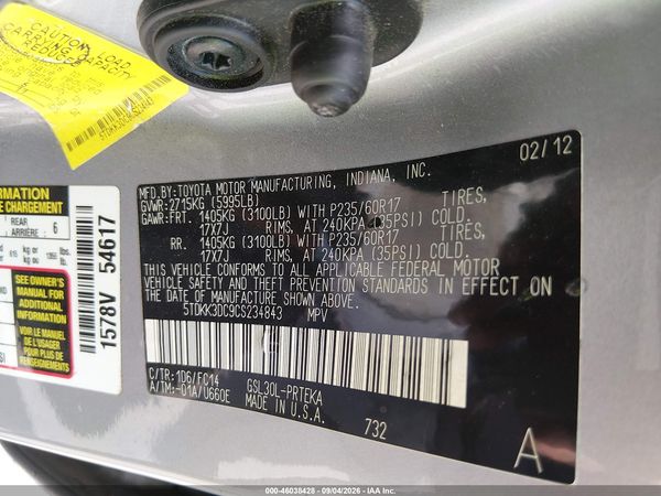 2012 TOYOTA SIENNA LE V6 8 PASSENGER — I9