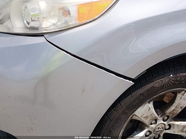 2012 TOYOTA SIENNA LE V6 8 PASSENGER — I153