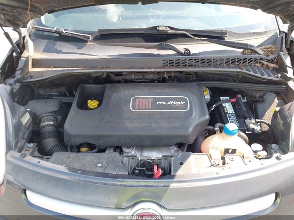 2014 FIAT 500L TREKKING — I10