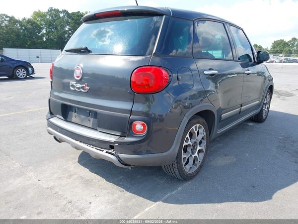 2014 FIAT 500L TREKKING — I152