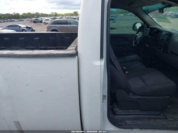 2012 CHEVROLET SILVERADO 1500 WORK TRUCK — I8