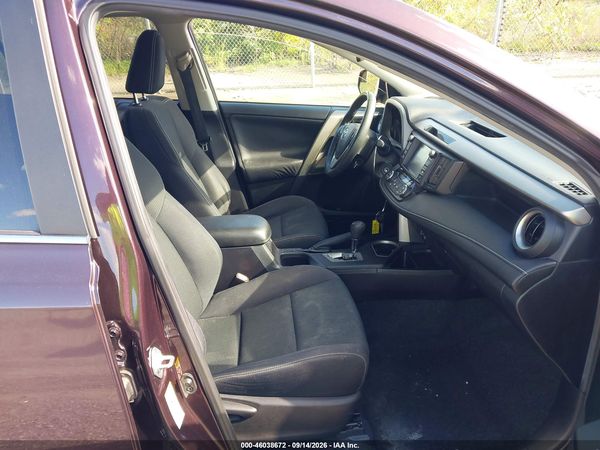 2017 TOYOTA RAV4 XLE — I5