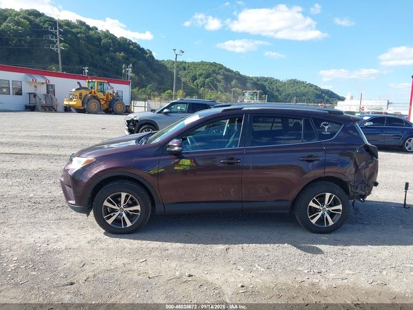 2017 TOYOTA RAV4 XLE — I117