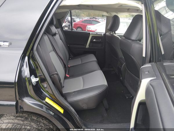 2020 TOYOTA 4RUNNER SR5 PREMIUM — I8