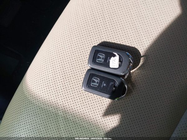2015 HONDA CR-V TOURING — I11