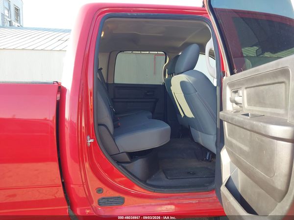 2016 RAM 2500 TRADESMAN — I8