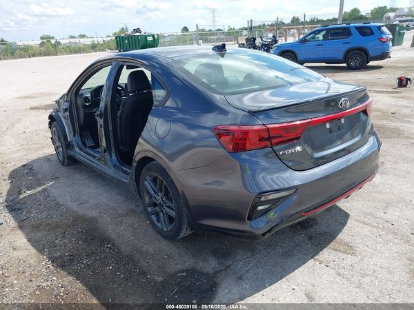 2021 KIA FORTE GT-LINE — I3