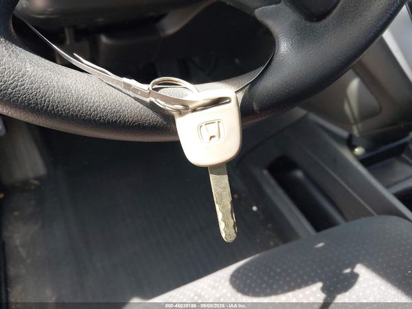 2013 HONDA CR-V EX — I11