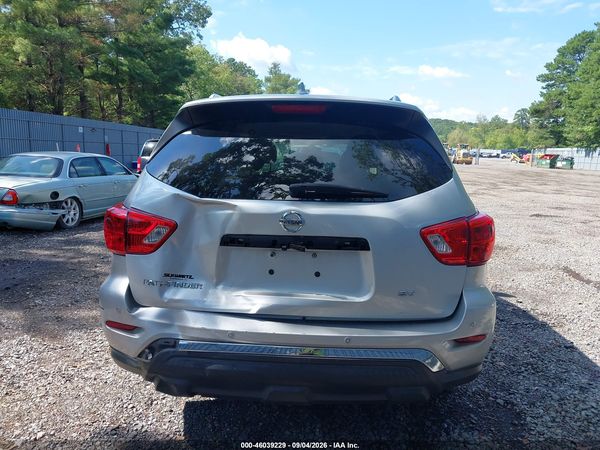 2019 NISSAN PATHFINDER SV — I119