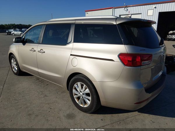 2016 KIA SEDONA LX