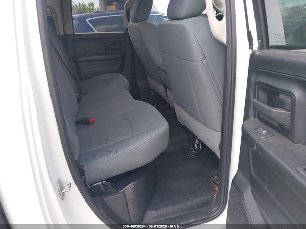 2018 RAM 1500 TRADESMAN  4X2 6'4 BOX — I8