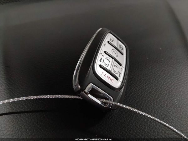 2021 CHRYSLER VOYAGER LXI — I11