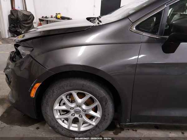 2021 CHRYSLER VOYAGER LXI — I153
