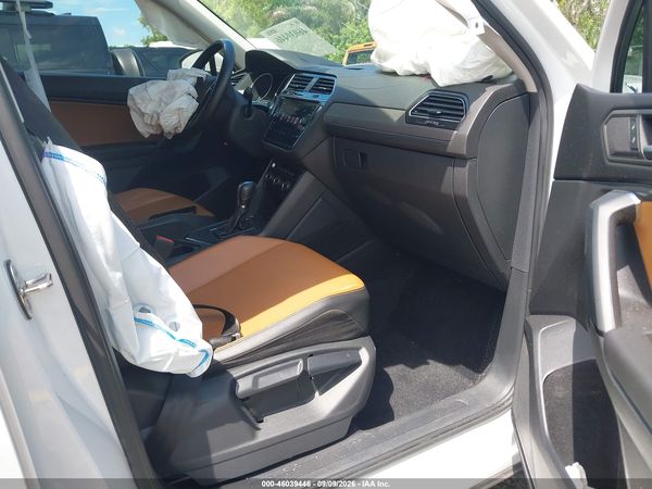 2019 VOLKSWAGEN TIGUAN — I5