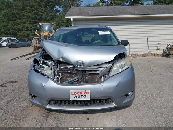 2012 TOYOTA SIENNA XLE 7 PASSENGER