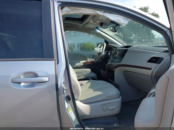 2012 TOYOTA SIENNA XLE 7 PASSENGER