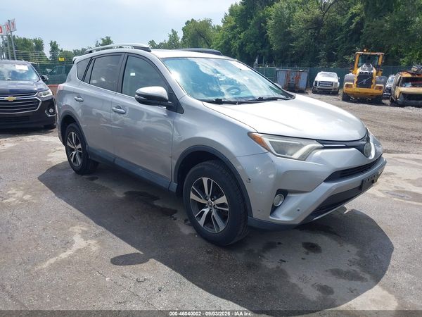 2018 TOYOTA RAV4 XLE — I1