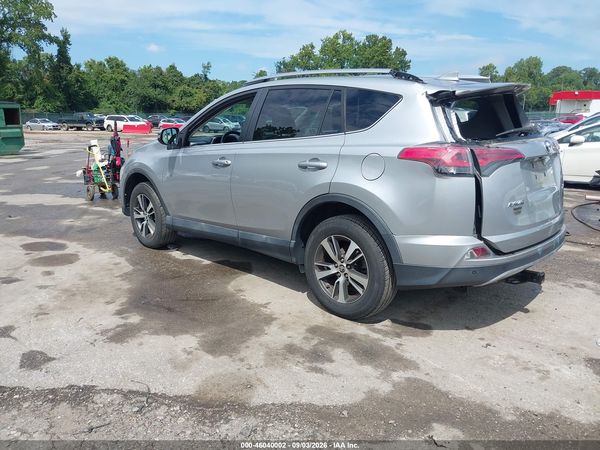 2018 TOYOTA RAV4 XLE — I3