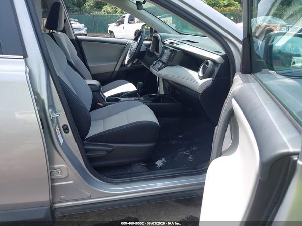2018 TOYOTA RAV4 XLE — I5