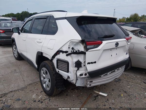 2019 TOYOTA RAV4 LE — I3