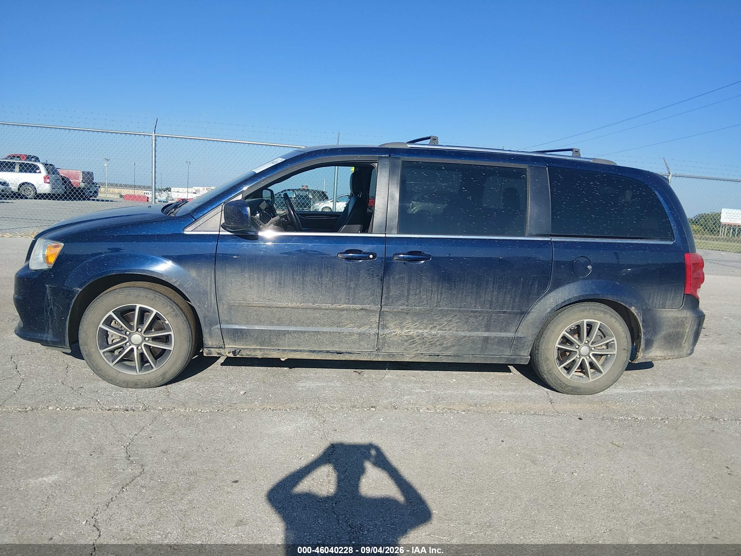 2017 DODGE GRAND CARAVAN SXT
