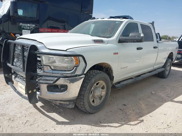 2022 RAM 2500 TRADESMAN  4X4 8' BOX — I2
