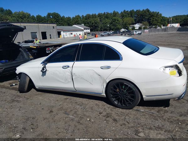 2017 MERCEDES-BENZ E 300 E300 — I117