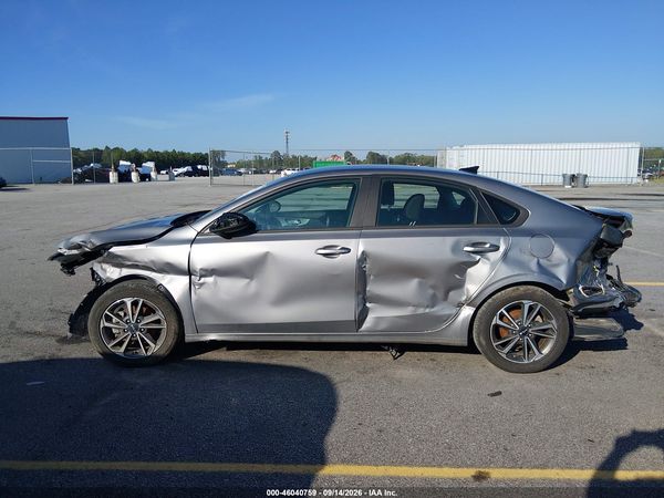 2023 KIA FORTE LXS — I117