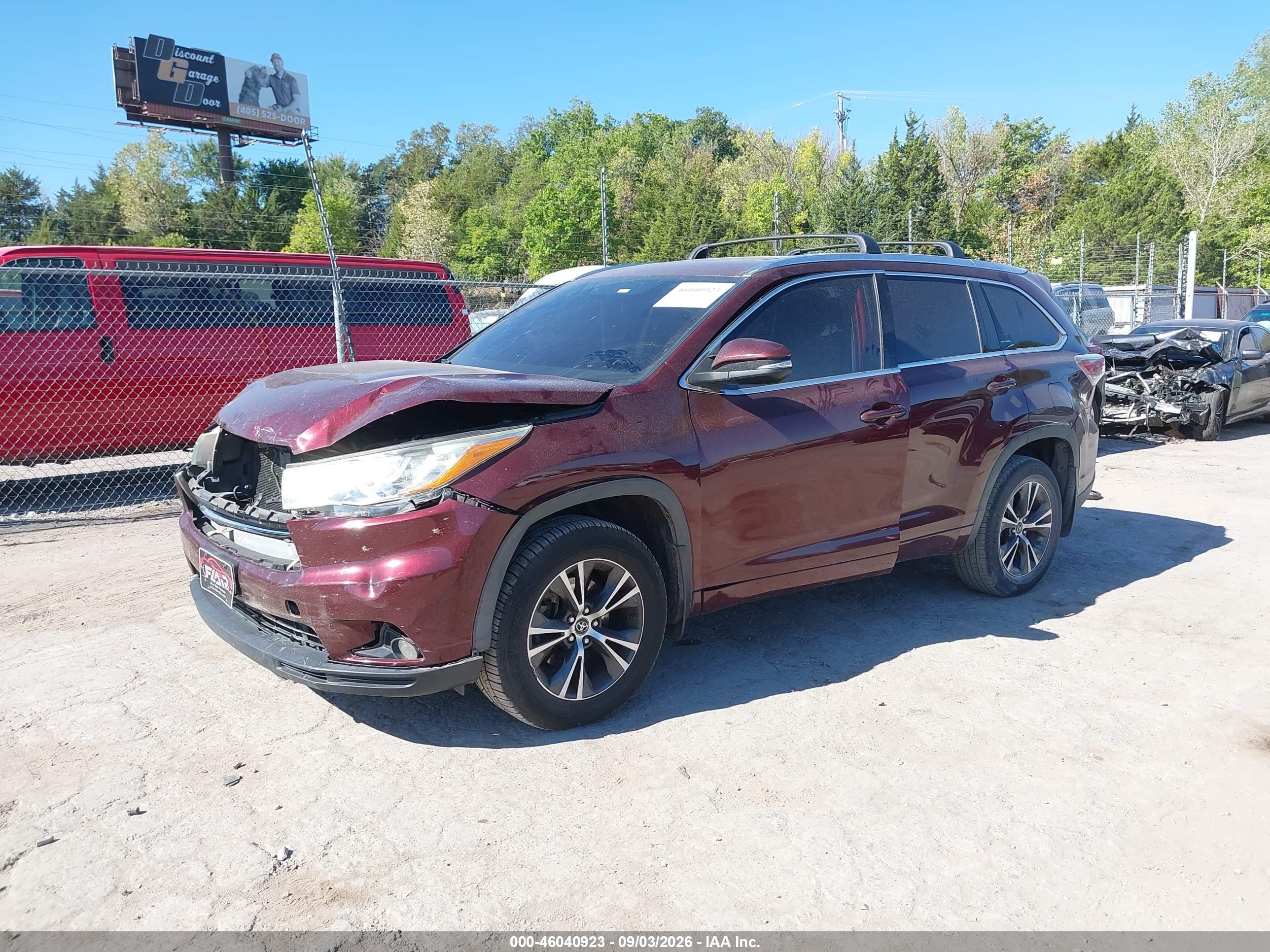 2016 TOYOTA HIGHLANDER XLE V6 — I2