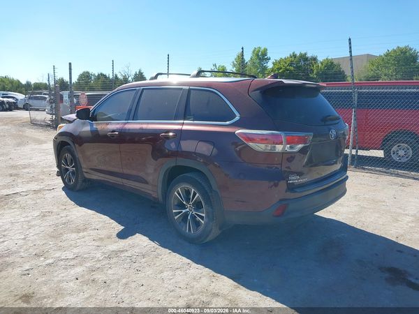 2016 TOYOTA HIGHLANDER XLE V6 — I3