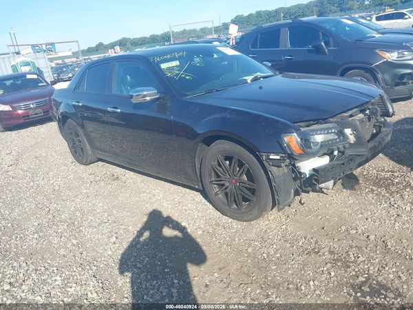 2014 CHRYSLER 300 300S — I1