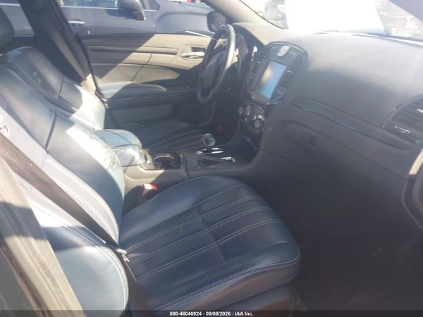 2014 CHRYSLER 300 300S — I5