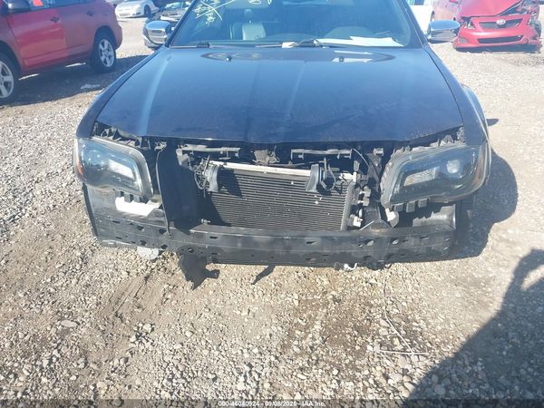 2014 CHRYSLER 300 300S — I115