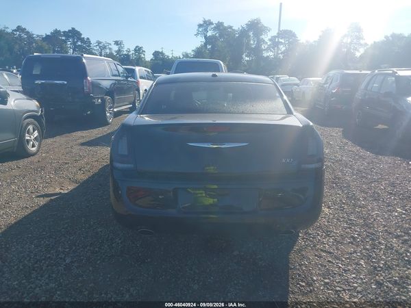 2014 CHRYSLER 300 300S — I119