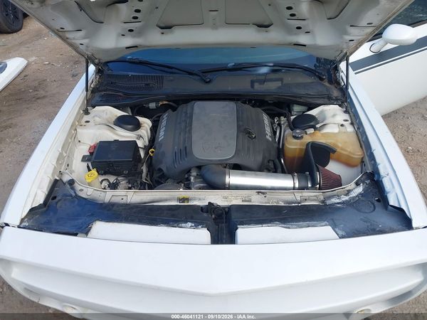 2015 DODGE CHALLENGER R/T PLUS — I10