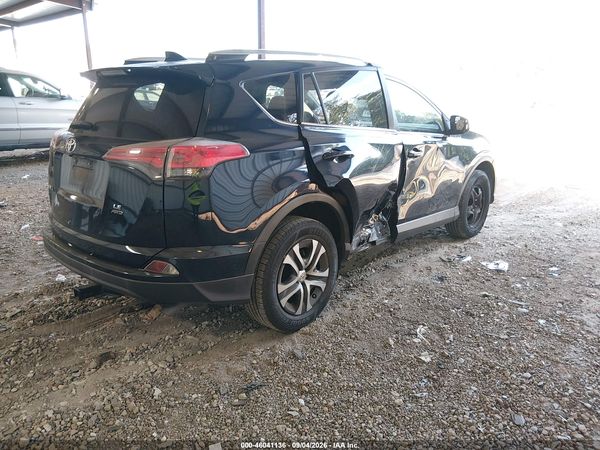 2017 TOYOTA RAV4 LE — I4