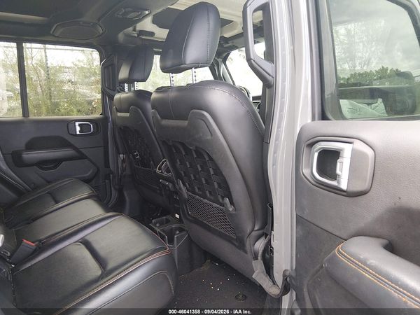 2021 JEEP GLADIATOR MOJAVE 4X4 — I8