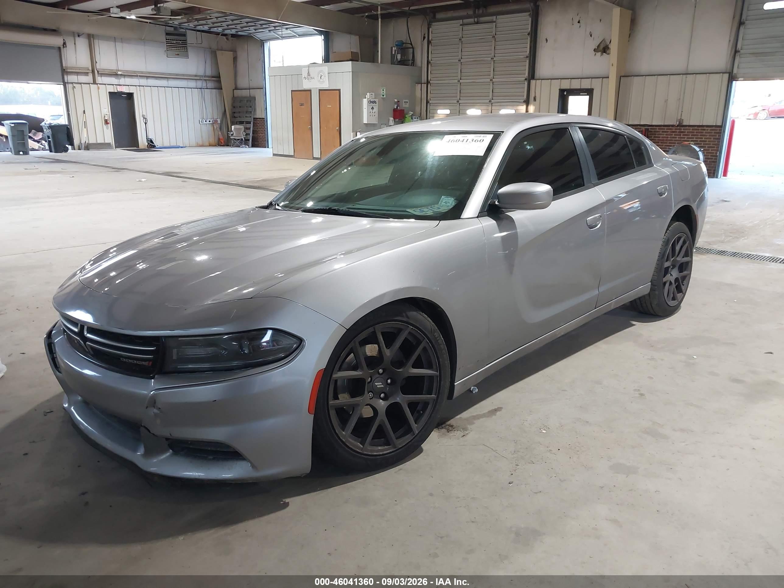 2015 DODGE CHARGER SE — I2