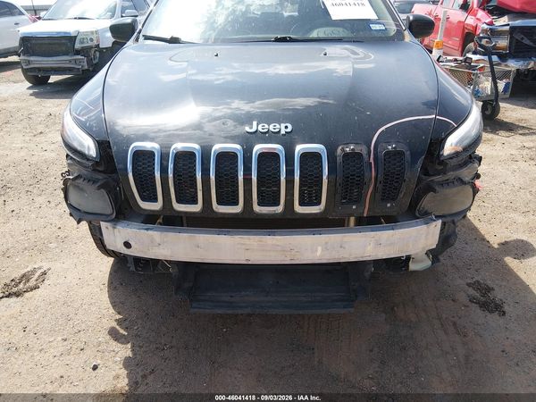 2018 JEEP CHEROKEE LATITUDE PLUS FWD — I6