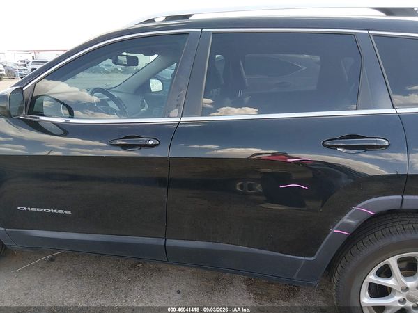 2018 JEEP CHEROKEE LATITUDE PLUS FWD — I117