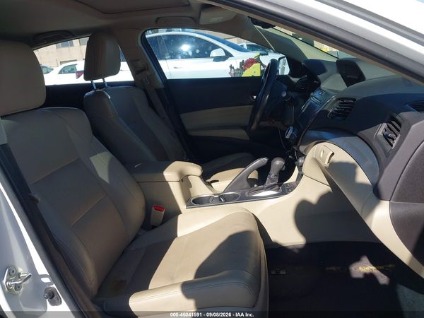 2016 ACURA ILX — I5