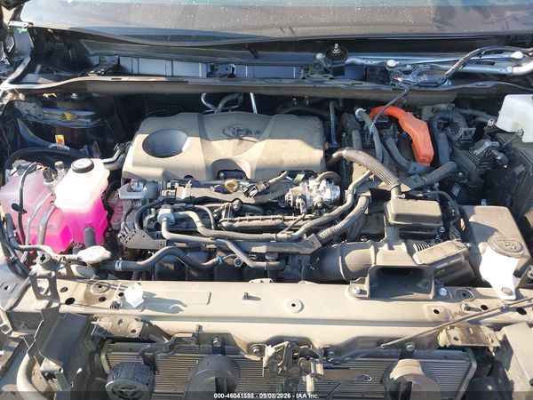 2026 TOYOTA SIENNA WOODLAND EDITION — I10