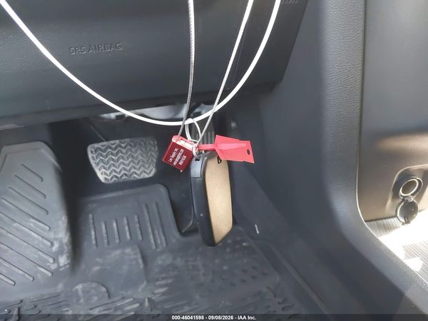 2026 TOYOTA SIENNA WOODLAND EDITION — I11